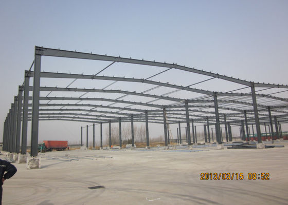 Geprefabriceerd ontwerp licht staal de structuurpakhuis van het de bouw geprefabriceerd staal