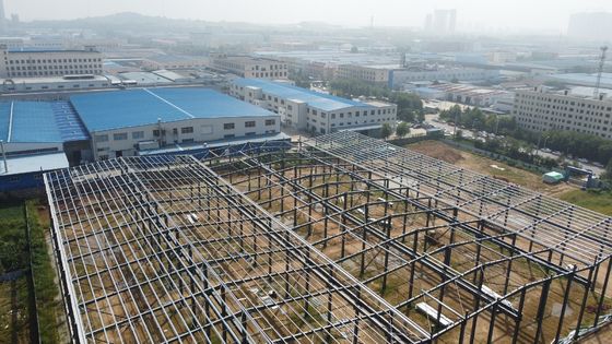 Hoge sterkte geprefabriceerde staalconstructie Langdurige stabiele gebouwen