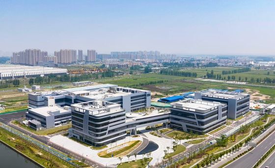 Sturdy and Stable Steel Structure Warehouse for Distribution and Storage with Prefabricated Design