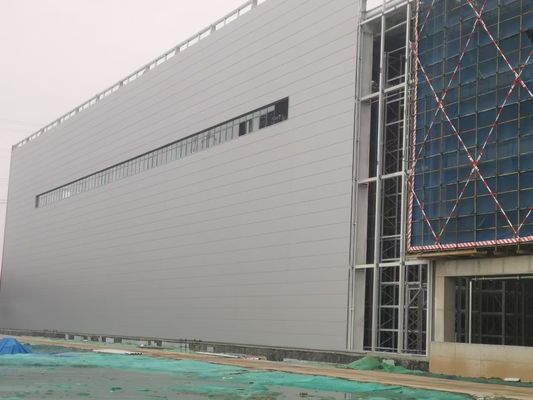 Lichte prefab staalstructuur Warehouse Construction Solution met aangepaste dimensie