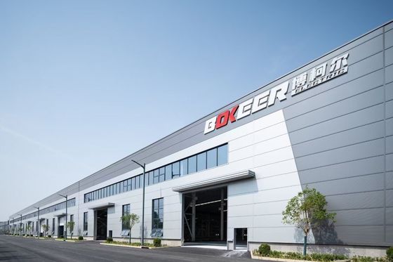 Lichte prefab staalstructuur Warehouse Construction Solution met aangepaste dimensie