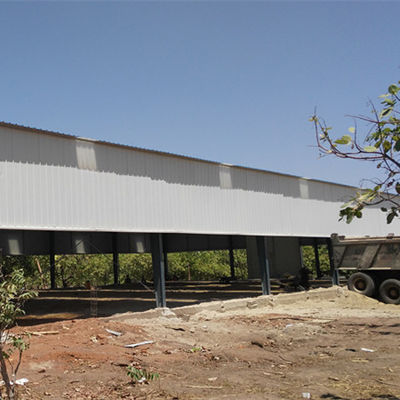 Fabriceren en leveren van op maat gemaakte portaalconstructies, staalconstructie magazijn in Benin