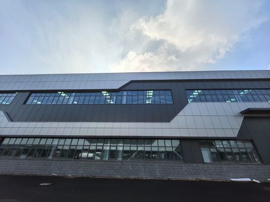 Duurzame staalconstructie magazijngebouw hoge seismische weerstand snelle bouw
